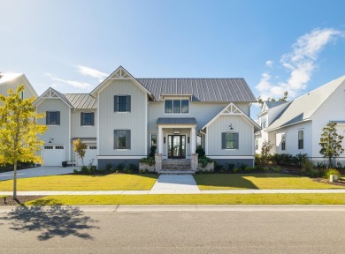 Beach Home For Sale in Mount Pleasant, South Carolina