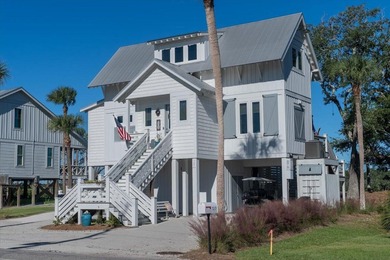 Beach Home Active Under Contract in Edisto Island, South Carolina
