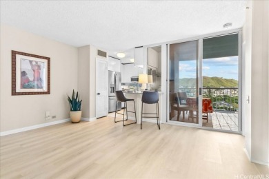 Beach Condo For Sale in Honolulu, Hawaii