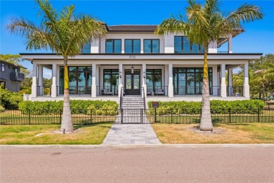 Beach Home For Sale in St. Petersburg, Florida