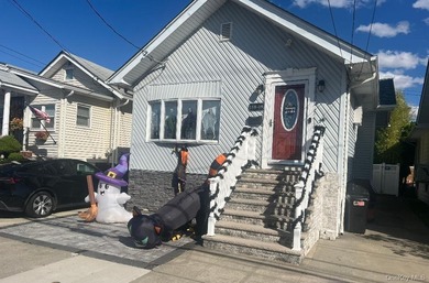 Beach Home For Sale in Howard Beach, New York