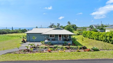 Beach Home For Sale in Naalehu, Hawaii