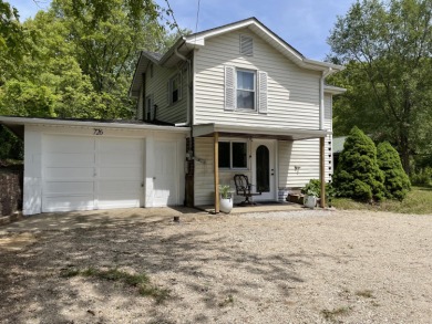 Beach Home For Sale in Michigan City, Indiana