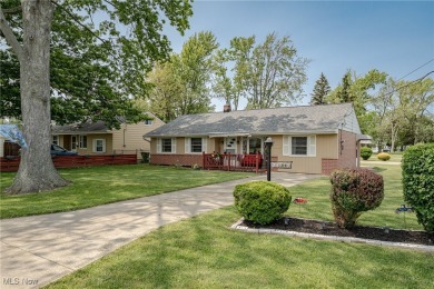 Beach Home Sale Pending in Eastlake, Ohio