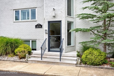 Beach Condo For Sale in Red Bank, New Jersey