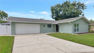 Beach Home For Sale in Palm Harbor, Florida