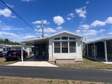 Beach Home For Sale in Sarasota, Florida