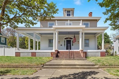 Beach Home For Sale in Newport News, Virginia