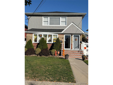 Beach Home For Sale in Howard Beach, New York