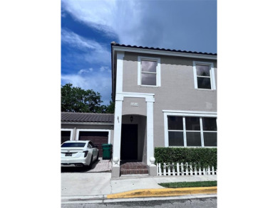 Beach Townhome/Townhouse For Sale in Coral Springs, Florida