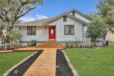 Beach Home For Sale in Charleston, South Carolina