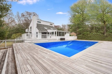 Beach Home For Sale in East Hampton, New York