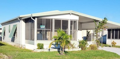 Beach Home For Sale in Bradenton, Florida