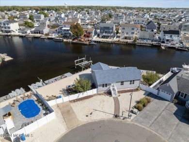 Beach Home For Sale in Beach Haven West, New Jersey