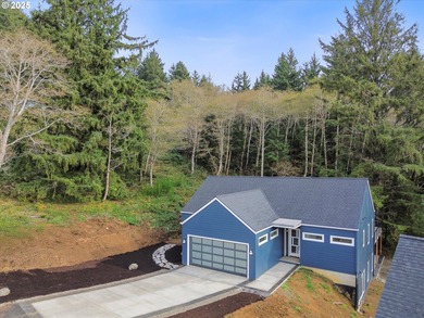 Beach Home For Sale in Cannon Beach, Oregon
