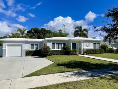 Beach Home For Sale in West Palm Beach, Florida