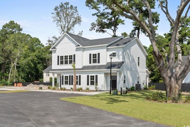 Beach Townhome/Townhouse For Sale in Pawleys Island, South Carolina