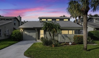 Beach Townhome/Townhouse For Sale in Jensen Beach, Florida