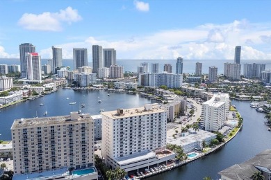 Beach Condo For Sale in Hallandale Beach, Florida
