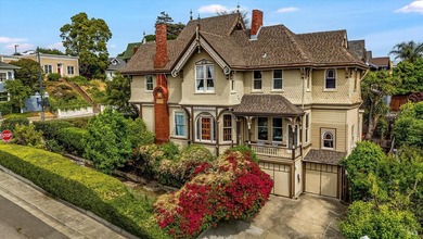 Beach Home For Sale in Vallejo, California