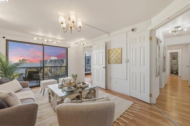 Beach Condo Sale Pending in Emeryville, California