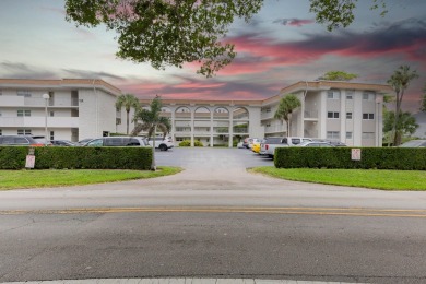 Beach Condo For Sale in Boca Raton, Florida