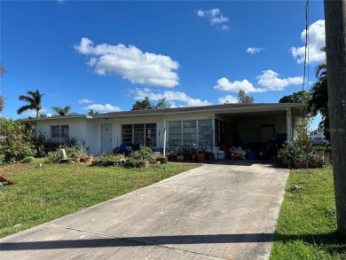 Beach Home For Sale in Punta Gorda, Florida