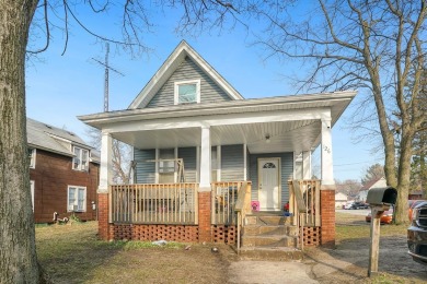 Beach Home For Sale in Michigan City, Indiana