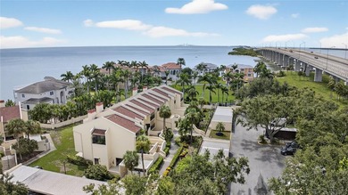 Beach Condo For Sale in St. Petersburg, Florida