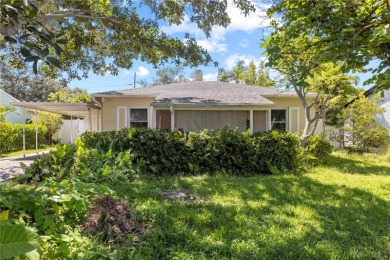 Beach Home For Sale in St. Petersburg, Florida