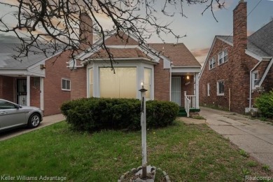 Beach Home For Sale in Detroit, Michigan