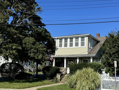 Beach Home For Sale in West Haven, Connecticut