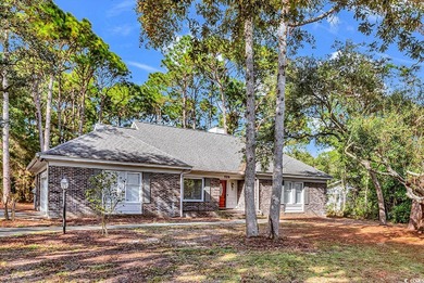 Beach Home For Sale in Pawleys Island, South Carolina