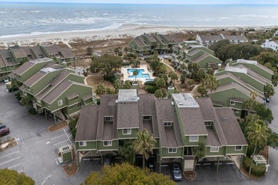Beach Home For Sale in Isle of Palms, South Carolina