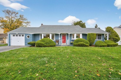 Beach Home Sale Pending in Massapequa, New York