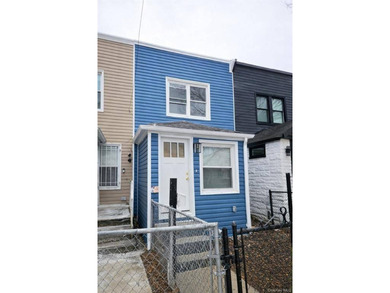 Beach Home For Sale in Jamaica, New York