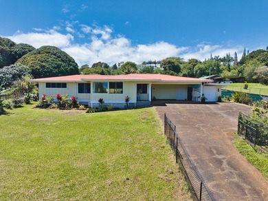 Beach Home For Sale in Hakalau, Hawaii