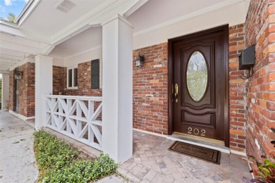 Beach Home For Sale in Tampa, Florida