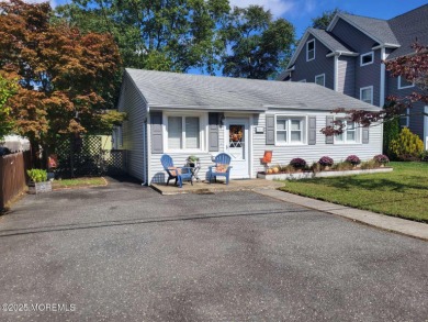 Beach Home For Sale in Wall, New Jersey