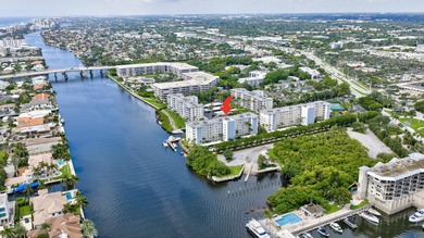 Beach Condo For Sale in Delray Beach, Florida