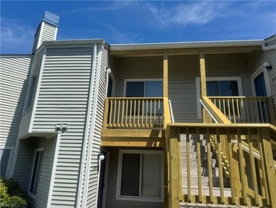 Beach Condo For Sale in Virginia Beach, Virginia