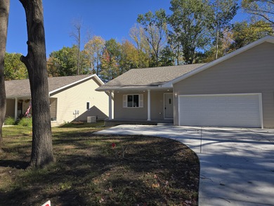 Beach Townhome/Townhouse For Sale in Michigan City, Indiana