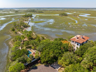 Beach Home Active Under Contract in Isle of Palms, South Carolina