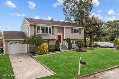 Beach Home For Sale in Toms River, New Jersey