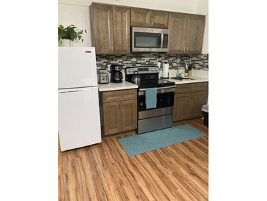 Beach Condo Active Under Contract in Hilo, Hawaii