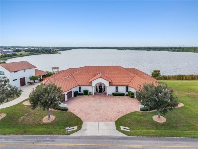 Beach Home For Sale in Ruskin, Florida