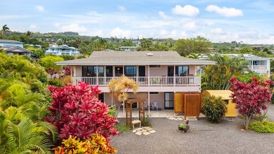 Beach Home For Sale in Kailua Kona, Hawaii