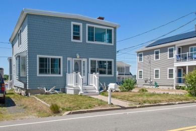 Beach Home For Sale in Wells, Maine
