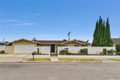 Beach Home Sale Pending in Costa Mesa, California