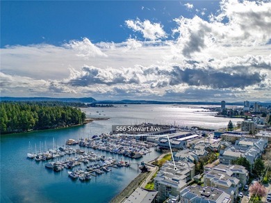 Beach Condo For Sale in Nanaimo, BC